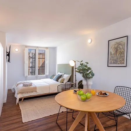 Soho Apartments & Studios 公寓 *
