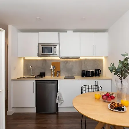 公寓 Soho Apartments & Studios *