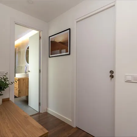 Soho Apartments & Studios 公寓 *